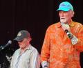 Bild: Wolfgang Houschka
Die letzten zwei Dinosaurier vom kalifornischen Strand: Bruce Johnston (links) und Mike Love, die seit den Anfangstagen bei den Beach Boys spielen. Beide sind nicht weit vom 80. Geburtstag entfernt.