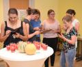 Bild: bnr
Das Smartphone ist zum täglichen Begleiter geworden. Es unterstützt bei der Suche nach ausgewogener Ernährung und mehr Bewegung im Tagesablauf