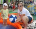 Bild: Evi Wagner
Abkühlung in der Altstadt. Der Watersplash 2019 in Sulzbach-Rosenberg ist nicht nur für die Großen ein Vergnügen.