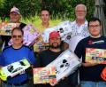 Bild: gf
Die Sieger auf dem Mini-Speedway in Atzlricht (vorne von links): Bernhard Hummel, Uwe Schmidt, Markus Groß und Alex Dill. Hinten (von links): Klaus Lechner, Bastian Gramlich und Rennleiter Markus Wittmann.