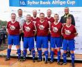 Bild: hai
Von links Bernhard Nickl, Stefan Reichl (Betreuer), Jens Brunner (Coach), Sebastian W., Stefan Sorger, Norbert Nickl, Markus Schäffner, Wolfgang Hübner (Betreuer), Bernhard Walter.
