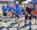 Bild: op
Bei sonnigem Wetter entschieden sich 175 Läufer beim Weidenberger Nordic-Walking-Event mitzumachen.