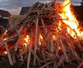Bild: R. Kreuzer
Das Ulrichsfeuer lodert in den Himmel.