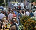 Archivbild: dob
Am Freitagabend wird die Stadt wieder wach geküsst. An allen Ecken werden Veranstaltungen stattfinden. Kultur, Genuss und Fröhlichkeit bis 22 Uhr. Allerdings wird die Bühne wegen des angekündigten Wetters in die Stadthalle verlegt. Auch eine Bewirtung auf dem Marktplatz entfällt.