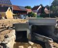 Bild: gri
Die Bauarbeiten an der Straßenbrücke in Wutschdorf schreiten voran.