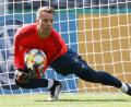 Bild: Christian Charisius/dpa
Definitiv keine Bayern-Baustelle: Manuel Neuer wird auch kommende Saison der Münchener Rückhalt sein.