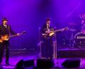 Bild: weu
Mit authentischen Kostümen, Haarmähnen und Instrumenten nahmen die vier Musiker von „Made in Liverpool“ aus dem Cavern-Club die Gäste mit auf eine musikalische Beatles-Reise.
