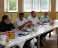 Bild: mor
Dr. Markus Wittmann (links) gab den CSU-Kreisräten mit Vorsitzendem Edgar Knobloch (von links), Landrat Andreas Meier und stellv. Landrat Albert Nickl Informationen zum Bezirksklinikum Wöllershof.