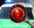 Bild: Benjamin Tietz
Unter dem Titel "Motorradsicherheit" kontrollierten Beamte der Polizeiinspektion Neunburg vorm Wald und Oberviechtach am Sonntag zahlreiche Fahrzeugführer.