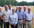 Bild: bkr
Der alte und neue Vorstand: (von links) Professor Dr. Werner Schuler (Niedermurbach), Norbert Dirscherl (Wenzenbach-Grünthal), Robert Herles (Nabburg), Cäcilia Meier-Kastl (Mantel), Maria Schnitzler-Fehd (Ensdorf), Peter Hausbeck (Tirschenreuth), Bernhard Frank (Amberg) und Konrad Bierlmeier (Falkenstein).