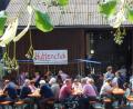 Bild: jml
Sommer, Sonne, Festbetrieb mit vielen gut gelaunten Gästen. Beim Hannersgrüner Dorffest des Hüttenclubs trifft dies alles zu.