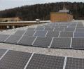 Bild: exb
Im Bereich der Liegenschaften des Landkreises sollten sämtliche Dachflächen auf die Möglichkeit einer solaren Nutzung geprüft werden. Auf dem Dach des Landratsamtes (Bild) gibt es bereits eine Photovoltaik-Anlage.