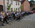 Bild: jr
Einige Stücke spielten die Blaskapelle Konnersreuth (vorne) und die Blaskapelle Ernestgrün (hinten rechts) gemeinsam. Ganz rechts im Bild Dirigent Armin Scharnagl.