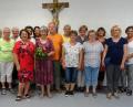 Bild: Caritas/exb
Aus dem Kreise der aktiven ehrenamtlichen Hospizbegleiter wurde Beate Wiedemann (Mitte) verabschiedet. Dem internen Führungszirkel gehören künftig Inge Lehner (Zweite von links), Marianne Dietl (Achte von links) sowie Maria Rother (rechts) an.