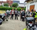 Bild: mef
Die Biker mit ihrem heißen Öfen am Start.