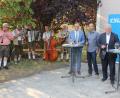 Bild: kro
Viele Themen kamen beim Fraktionsbericht der Tirschenreuther CSU auf den Tisch. Im Bild (von rechts) Ortsvorsitzender Huberth Rosner, Fraktionssprecher Peter Gold, Moderator Thomas Bärthlein und Bürgermeister Franz Stahl mit der „Falkenberger Zoiglmusik“.