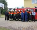Bild: rpp
Müde aber glücklich stellten sich die Mitglieder der Feuerwehr Löschwitz/Kaibitz nach der bestandenen Prüfung mit Kreisbrandinspektor Otto Braunreuther und Kreisbrandmeister Alois Schindler zu einem Erinnerungsbild auf.