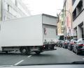 Bild: Gabi Schönberger
Wer nicht hören will, muss umkehren: Viele Autofahrer, aber auch der Lenker dieses Kleinlasters, ignorierten das Verkehrsschild, das bereits in Höhe des Stadtmühlwegs die Weiterfahrt in die Sedanstraße verbot.