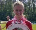 Bild: G. Donhauser
Eine Trophäe hat Laura Donhauser in diesem Jahr schon geholt: Mit Bayern München II gewann sie den Titel in der 2. Bundesliga.