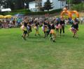 Bild: ser
Alicia und Milena Szojna haben mit der Gruppe „Stardust“ von der Tanzsparte Acro&Dance eine Hip-Hop-Variante eingeübt. Die Kinder zeigen i den Waldfestbesuchern ihr Können.