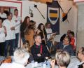 Bild: mp
Bereits Tradition hat es bei der Abschlussfeier des Festspielensembles, dass die Abschlussfeier mit verschiedenen Einlagen bereichert werden. Zur Melodie von "Nehmt Abschied, Brüder" wünschten die "Callich Singers" den Mitwirkenden "Nächst's Jahr wer'n wir uns wiederseh'n".