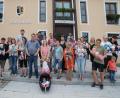 Bild: nib
Die Eltern der Neugeborenen der Gemeinde Fensterbach trafen sich samt ihren Kindern zu einem Kennenlernen im Rathaus in Wolfring.