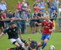 Bild: ref
Sascha Bigalke (rechts) war kaum zu stoppen: Der Hachinger traf viermal im Pokalspiel bei der DJK Utzenhofen.