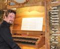 Bild: Dagmar Williamson, dwi
Martin Sturm an der traumhaften Orgel in der Schulkirche: 26 Register und 1554 Pfeifen bieten dem Organisten, Komponisten und baldigen Professor reichlich Spielraum für klangvolle Improvisationen.