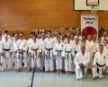 Bild: bgm
Die Karate-Lehrgänge beim Dojo des SV Störnstein ziehen Kampfsportler aus einem weiten Umkreis an. Schon zum 14. Mal konnte Spartenleiter Markus Reisnecker (vorne, rechts) den profilierten Großmeister Fritz Oblinger (vorne, links) begrüßen.