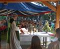 Bild: she
Pfarrer Markus Ertl zelebrierte den Feldgottesdienst.
