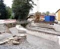 Bild: bkr
Die neu entstehende Straßenbrücke über den Flötzbach.