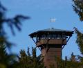 Bild: exb
Auf den Böhmerwaldaussichtsturm führt eine Sommernachtswanderung der Feuerwehr Schönau.