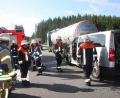 Bild: wro
Beim Zusammenstoß eines Kleintransporters mit eine Gefahrgut-Lkw auf der A93 auf Höhe der Ausfahrt Windischeschenbach in Richtung Regensburg wurden drei Personen verletzt.