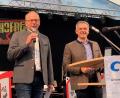 Bild: mez
Die beiden CSU-Kandidaten für den Bürgermeister- bzw. Landratsposten Roman Schäffler und Roland Grillmeier bei ihrer Vorstellung beim 70. Kemnather Wiesenfest.