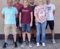 Bild: nib
Achim Hüttner, Benedikt Kemptner, Fabian Rockinger, Julian Kemptner, Julia Helgert und Ferdinand Stipberger (links) sind ein Teil des Teams, das bei der Deutschen Meisterschaft um den Sieg kämpft. Auf dem Bild fehlen Christina Ketzler, Michael Buchbinder, Patrick Kurz und Markus Ulrich.
