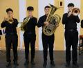 Bild: do
Zum Abschluss der Speinsharter Sommerkonzerte imponiert das weiche, runde und virtuose Spiel des jungen Blechbläser-Quintetts des Musikkonservatoriums der chinesischen Metropole Xi'an.