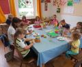 Bild: exb
Beim Gestalten von Blumentöpfen konnten die Kinder ihrer Kreativität freien Lauf lassen.