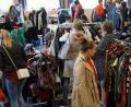 Archivbild: weu
Viele Anbieter werden beim Herbst-Mädchen-Flohmarkt im Mehrgenerationentreff wieder aktuelle Mode zu kleinen Preisen ausstellen.