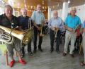 Bild: exb
Die Musiker begeistern die Sindersberger-Senioren mit dem Bläserkonzert.