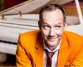 Bild: exb/Gesline Born
Chansonnier Johannes Kirchberg ist zu Gast bei den „Freunden der Kunst.