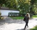 Bild: Gabi Schönberger
Die Tage des Handreinigerhäuschens im Max-Reger-Park scheinen gezählt.