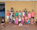 Bild: njn
Viel Spaß hatten die Kinder sowie die Trainerinnen Ingrid Faltenbacher (hinten links) und Nicole Wiesend (hinten rechts) beim Tanz-Workshop in der Doppelsporthalle.