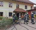 Bild: gz
Die starke Rauchentwicklung macht den Einsatz von Atemschutzmasken notwendig.