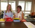 Bild: ubb
Die neue Rektorin, Sabine Graser (links), hat mit Schulsekretärin Manuela Meyer-Dorn eine Menge zu besprechen. Sie nutzt die Tage vor Schulbeginn, um sich in ihrem neuen Umfeld einzurichten.