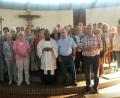 Bild: jow
Die Seniorengruppe mit Pfarrer Moses Gudapati nach der gemeinsamen Andacht in der Kirche St. Martin in Steinberg.
