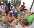 Bild: Dobmeier
Regen Zuspruch fand der große Bücherflohmarkt in der Regionalbibliothek. Der Erlös fließt in Neuanschaffungen.