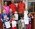 Bild: R. Kreuzer
Der VfB Rothenstadt hat Kinder vor dem Schulstart noch einmal zum Spiel mit der gelben Filzkugel auf die Tennisanlage eingeladen.