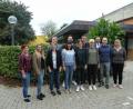 Bild: exb
Schulleiter Oliver Brandt und die neuen Lehrkräfte wie Studienreferendare: (vorne, von links) Maria Puff, Annalena Nick, Andrea Männer, Martina Hecht, Maria-Teresa Grill, Carina Kraus, Erich Mick, Nicole Tercero Hernandes sowie(Zweite Reihe, von links) Andreas Thalhofer, Martin Lambert, Florian Wagner und Schul- und Seminarleiter Oliver Brandt.