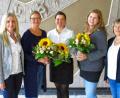 Bild: njn
Rektorin Sabine Graser (links) und Konrektorin Beate Koch (rechts) hießen die neuen Lehrkräfte (von links) Dr. Elisabeth Hammer-Butzkamm, Kathrin Frickesowie Christina Zintl willkommen.
