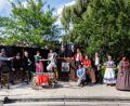 Bild: Theatergruppe
Mit dem "Theaterbiergarten" auf dem Platz hinter dem Mehrzwecksaal landete die Theatergruppe einen Volltreffer.